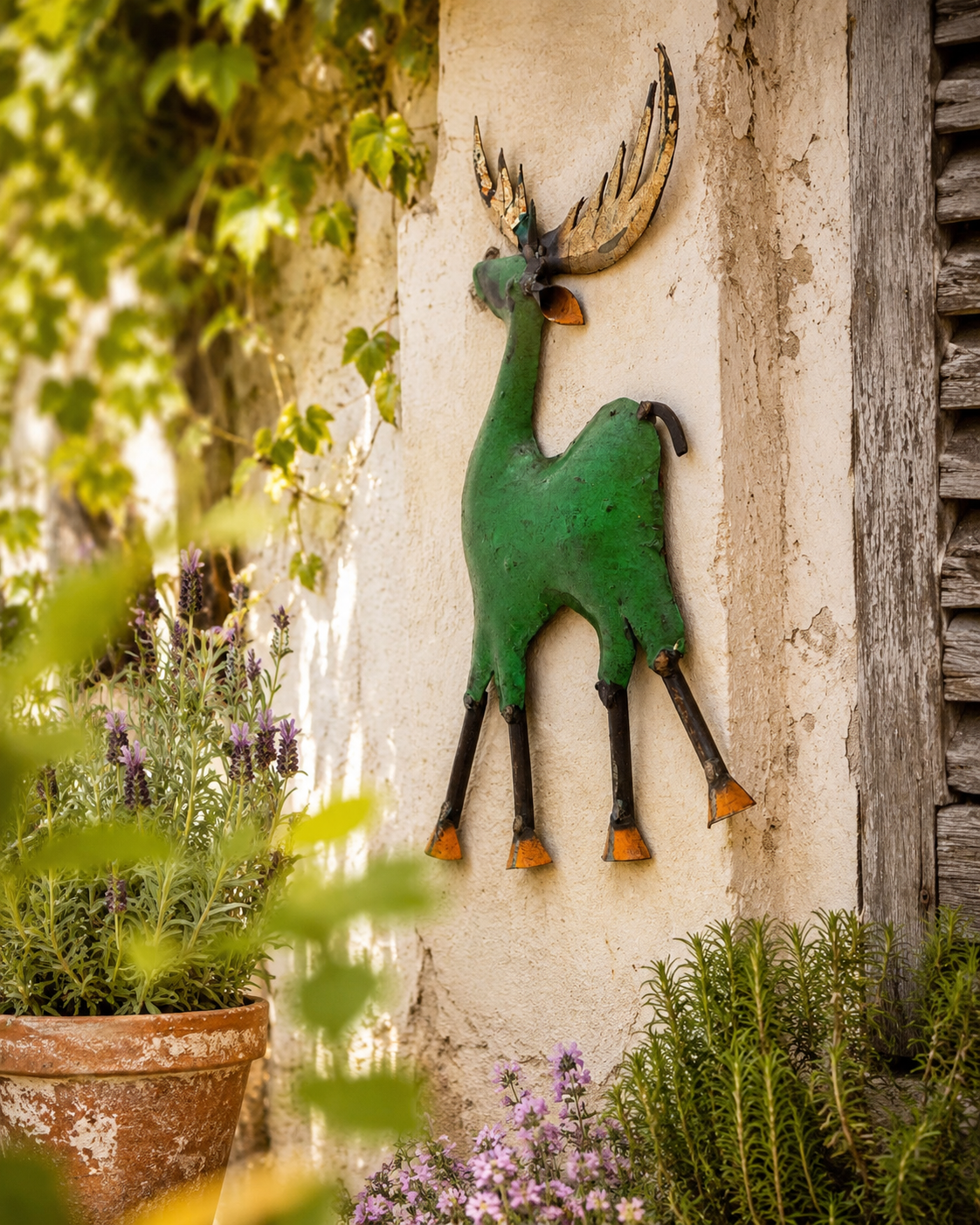 Recycle Iron Reindeer Wallmount